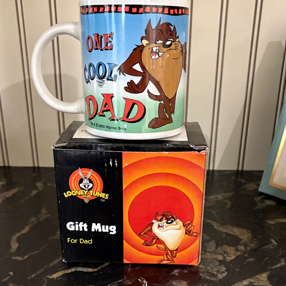New Vintage Looney Tunes Tasmanian “One Cool Dad” Mug